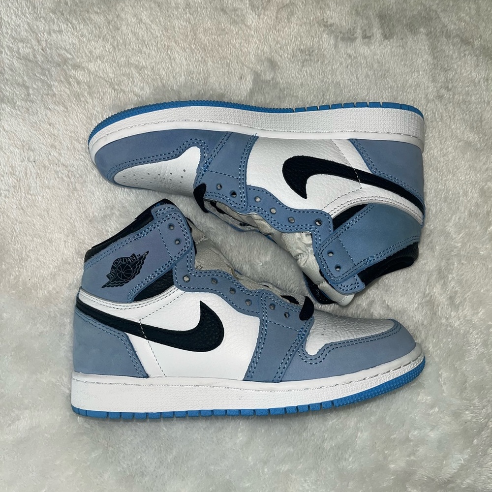 jordan 1’s university blue